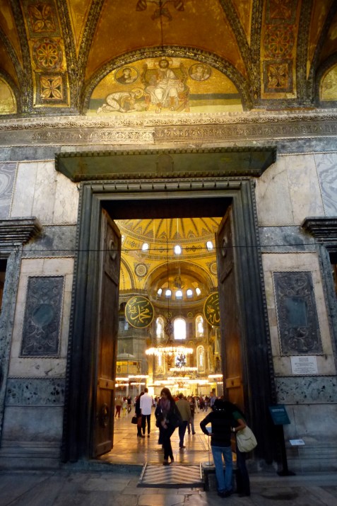 26.10.12 Istanbul-56 Aya Sofia main door