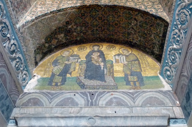 26.10.12 Istanbul-77 Aya Sofia mosaic Justinian Constantine