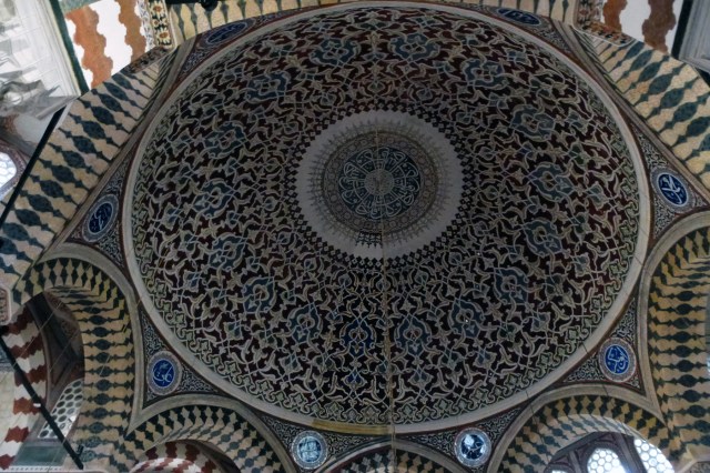 27.10.12 Istanbul-12 sultan tombs
